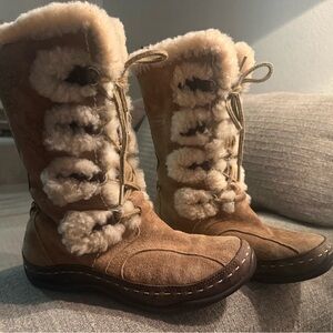 The North Face Abby 2 Waterproof 200 gram Insulated Boot Suede